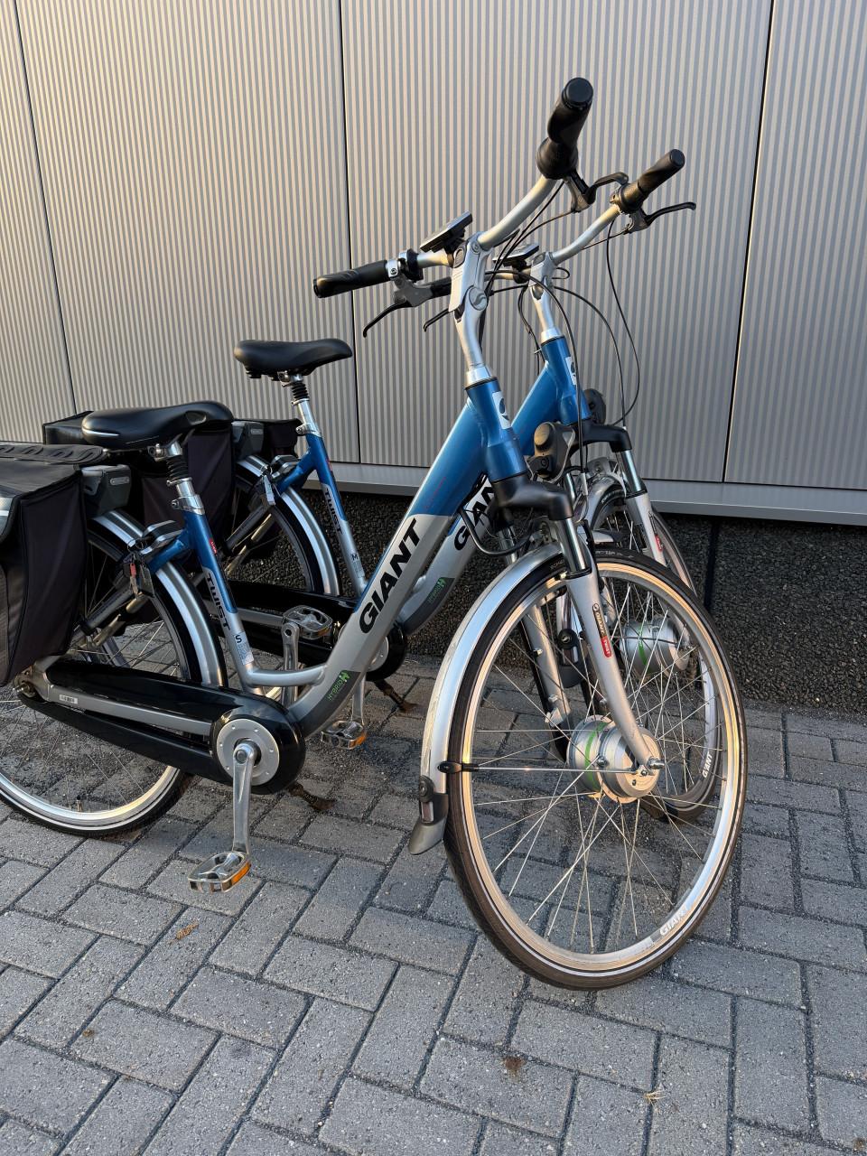 Prachtige Set Giant Twist Hybrid | 2800KM & 2400KM