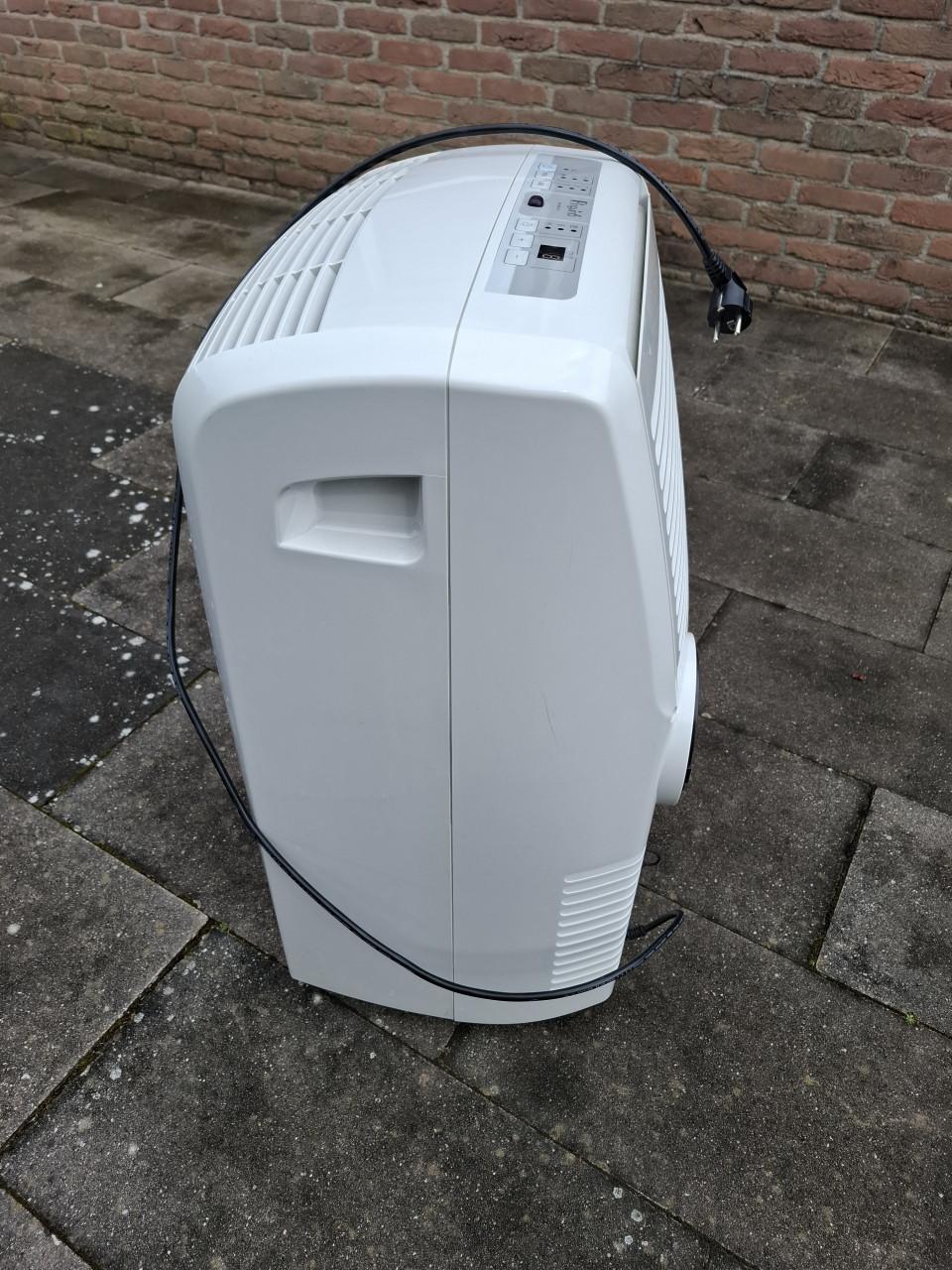 TE KOOP DeLonghi mobiele airco PAC N82