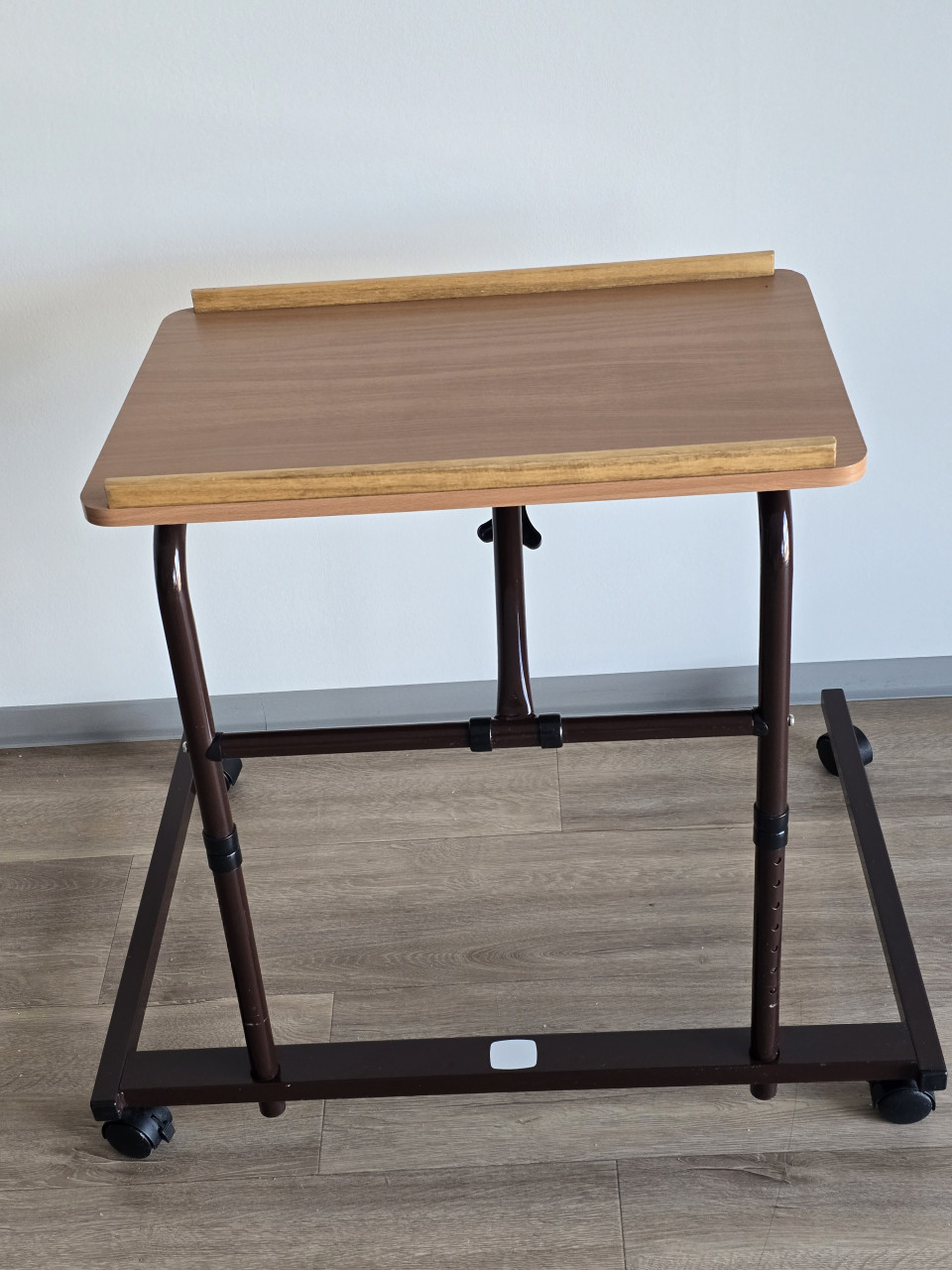 Bijzettafel