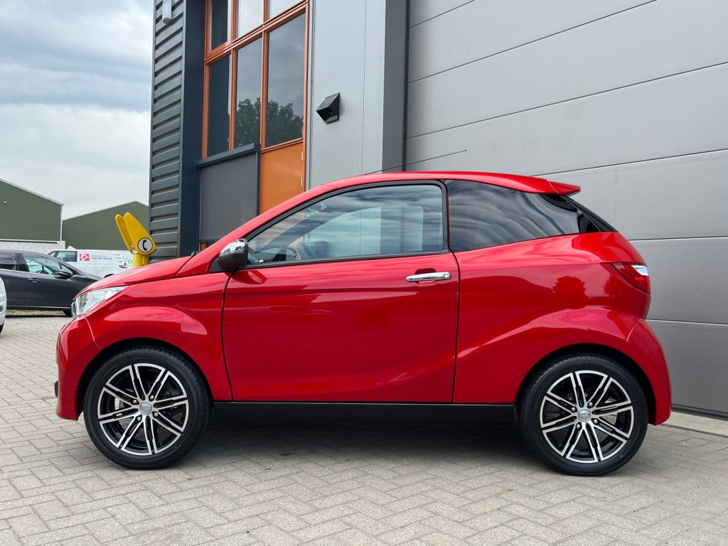 Aixam Coupé brommobiel e premium