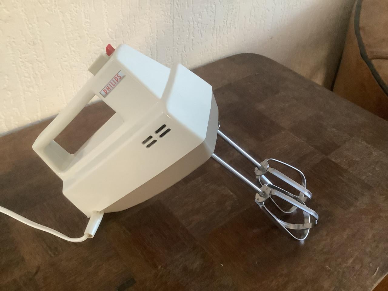 Vintage Philips handmixer