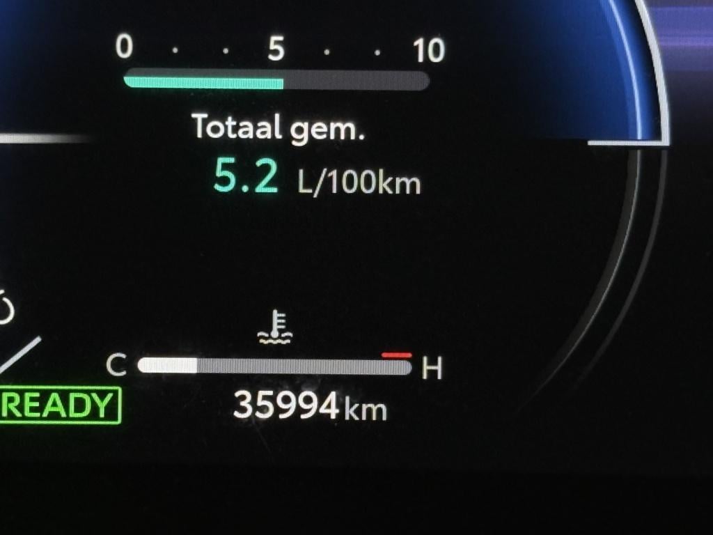 Toyota Corolla Touring Sports hybrid 140 dynamic