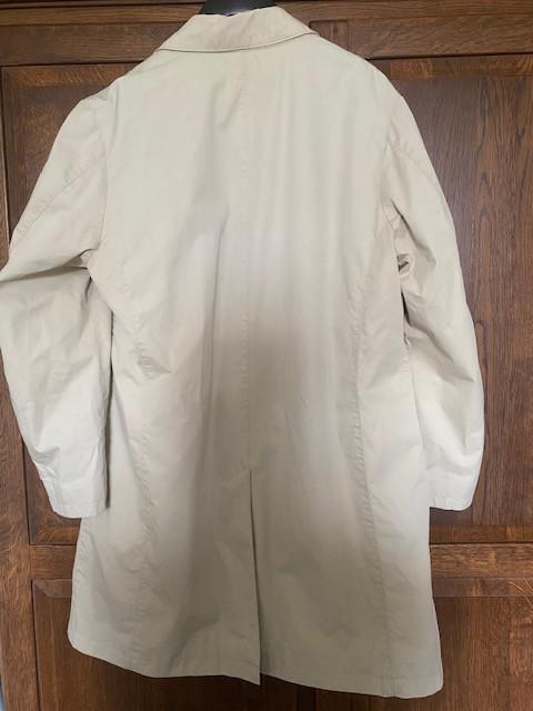 Stijlvolle beige trenchcoat van het merk Cinque voor heren
