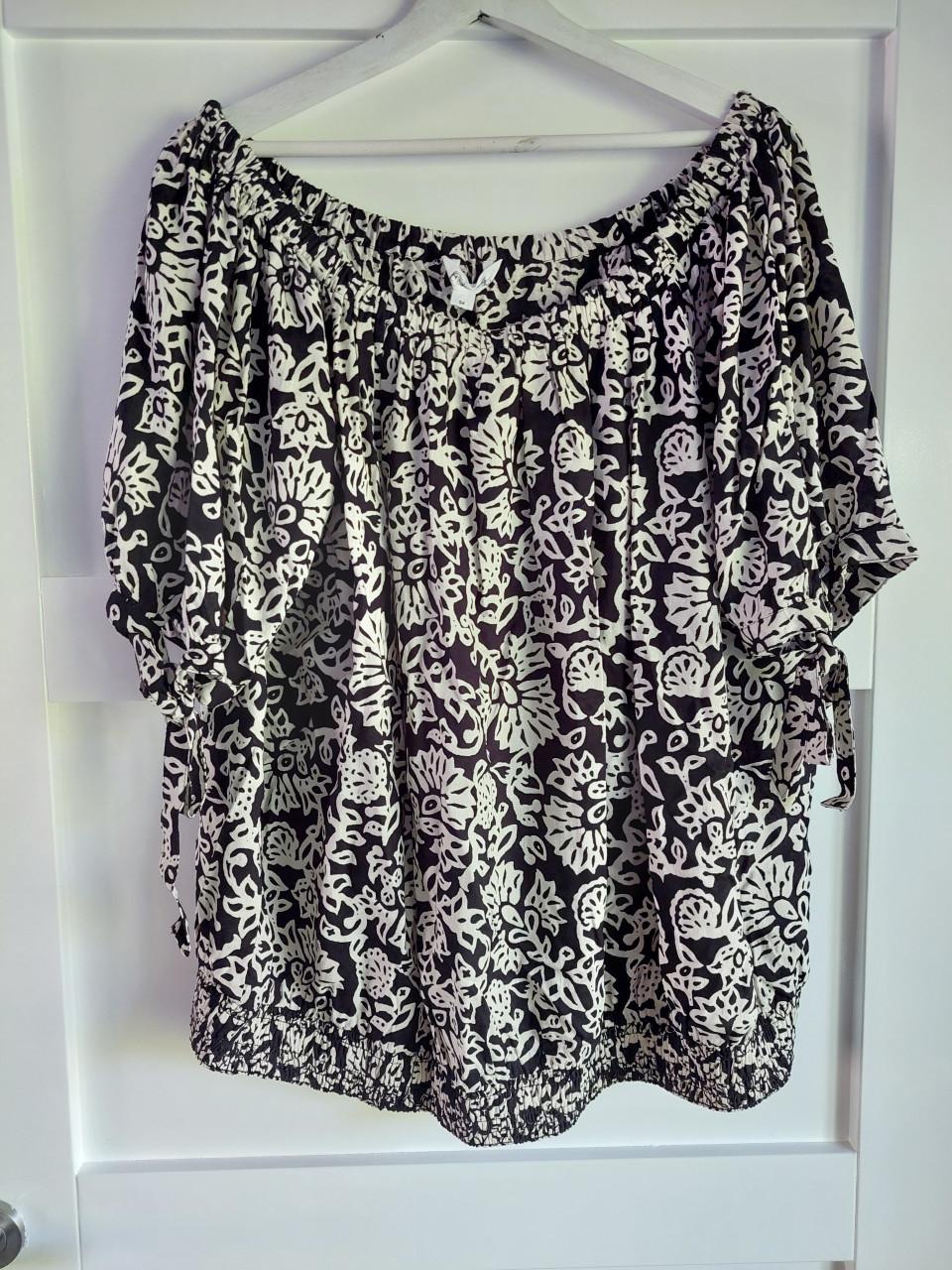 Zomerkleding pakket 52-54 allemaal nieuw