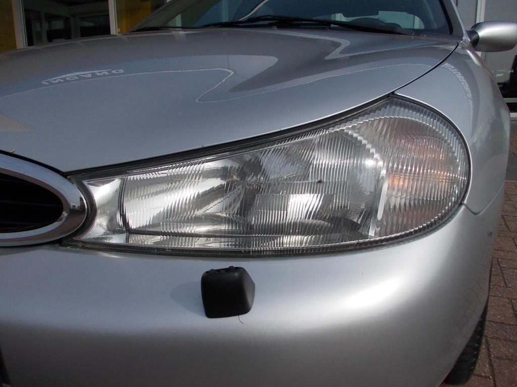 Ford Mondeo 1.8 td ghia