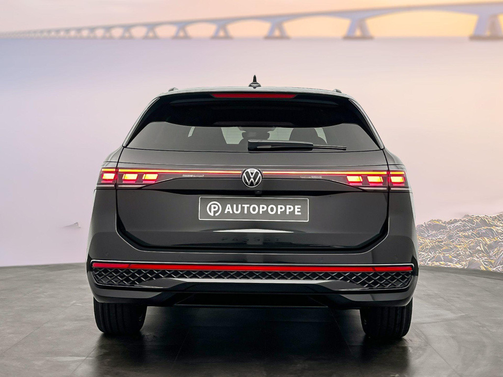Volkswagen Passat variant r-line-edition 1.5 ehybrid 200 kw / 272 pk varian