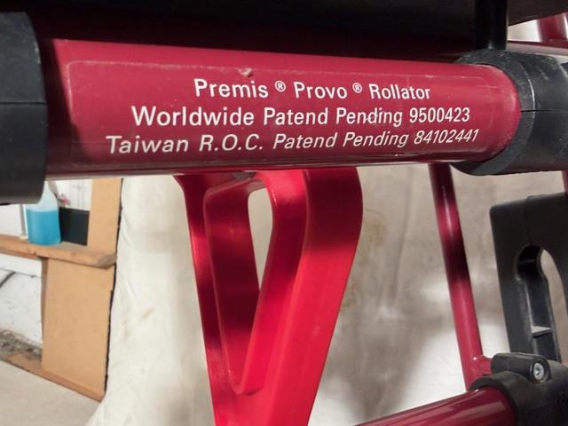 Rolator kleur donker rood.