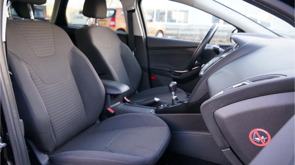 Ford Focus wagon 1.0 titanium rijklaar incl garantie