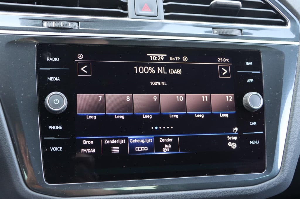 Volkswagen Tiguan 1.5 tsi r-line 150pk dsg7
