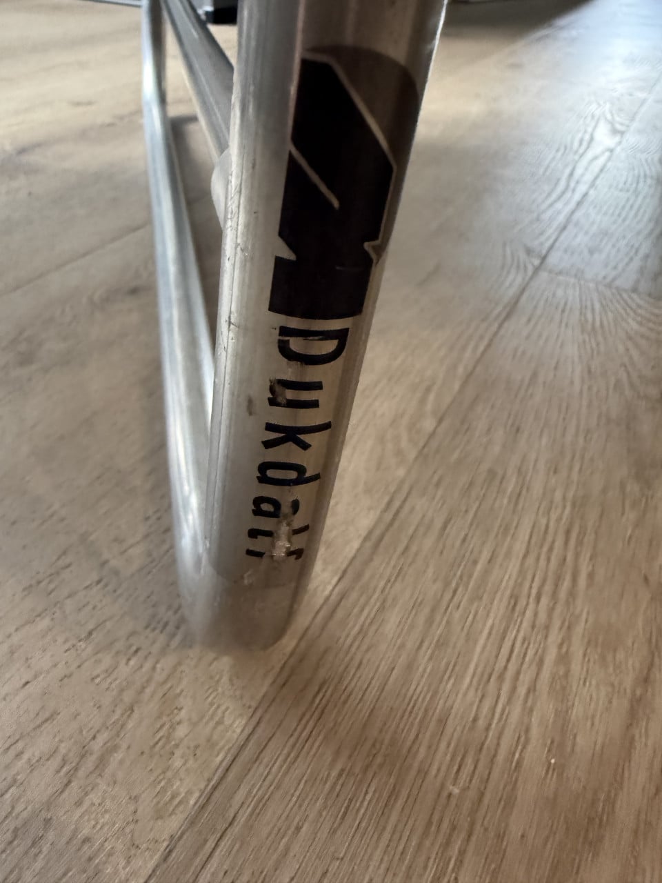 Dukdalf verstelbaar ligbed met aluminium frame