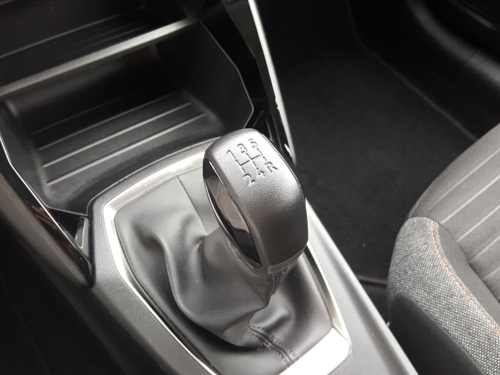 Peugeot 208 1.2 75pk active apple carplay & android auto | navigatie tomtom
