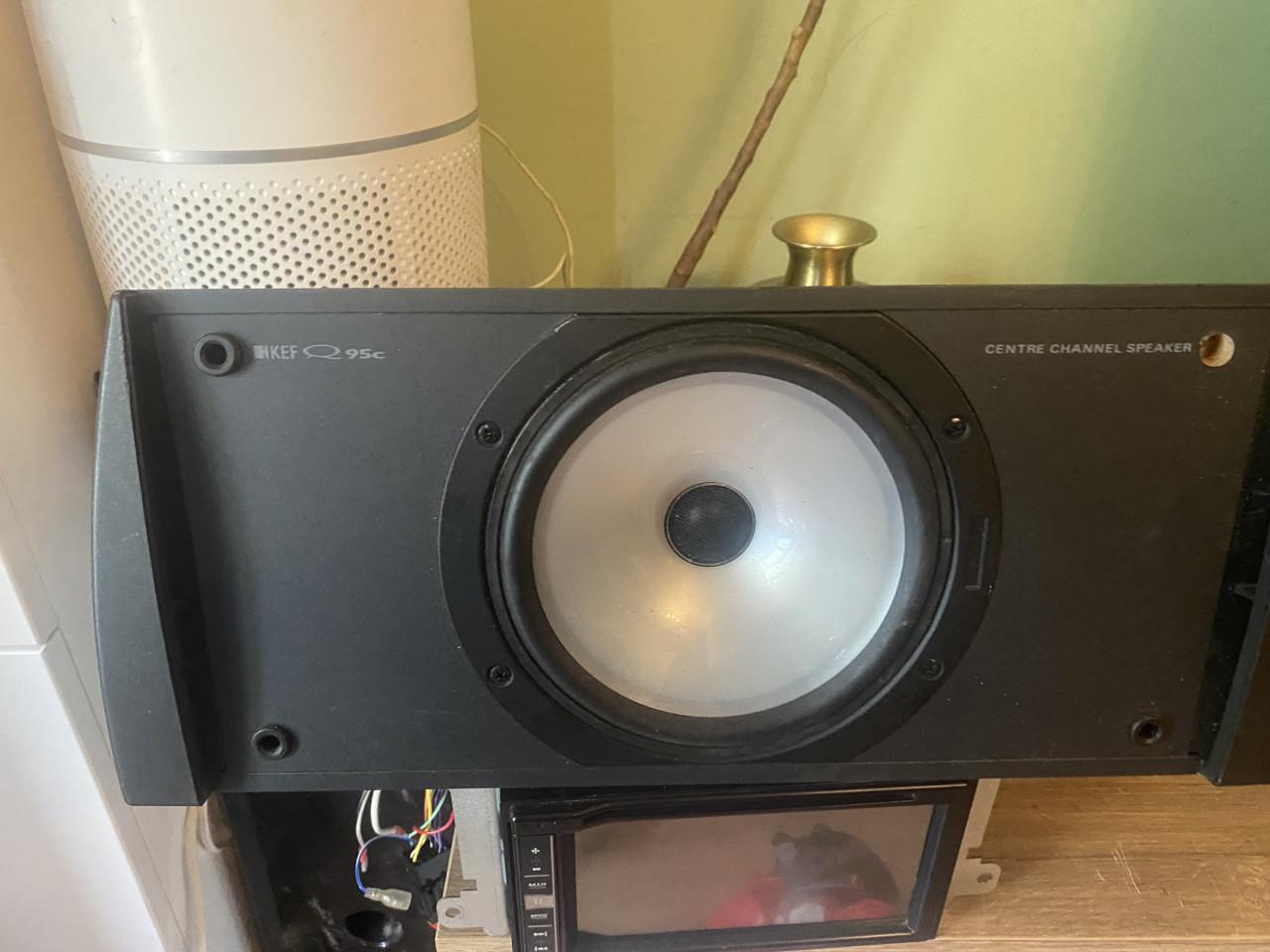 Kef Q95c