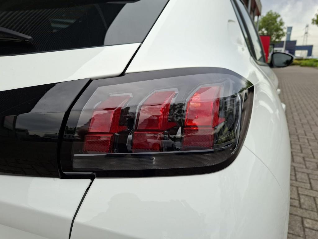Peugeot 208 active pack 1.2