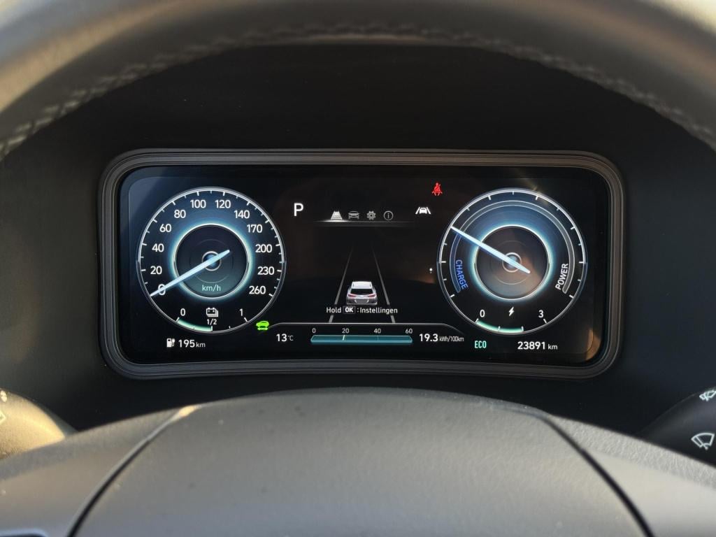 Hyundai Kona ev pure 64 kwh soh 98% incl. trekhaak!