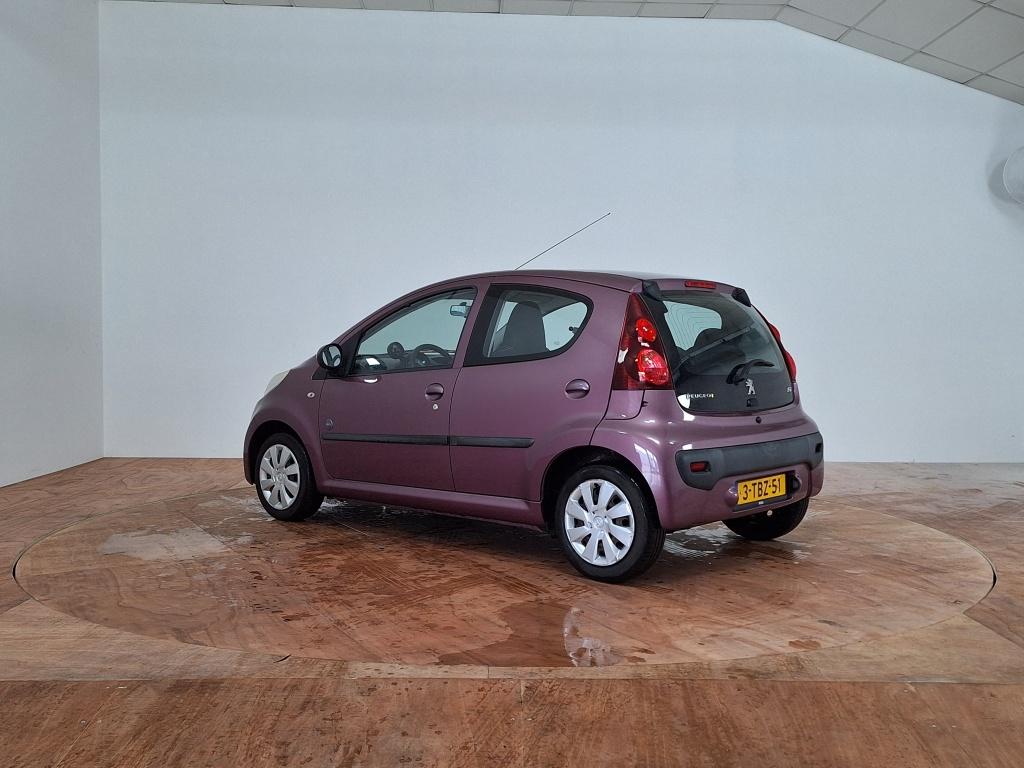 Peugeot 107 | 5-deuren | airco | elektrisch 1.0 envy
