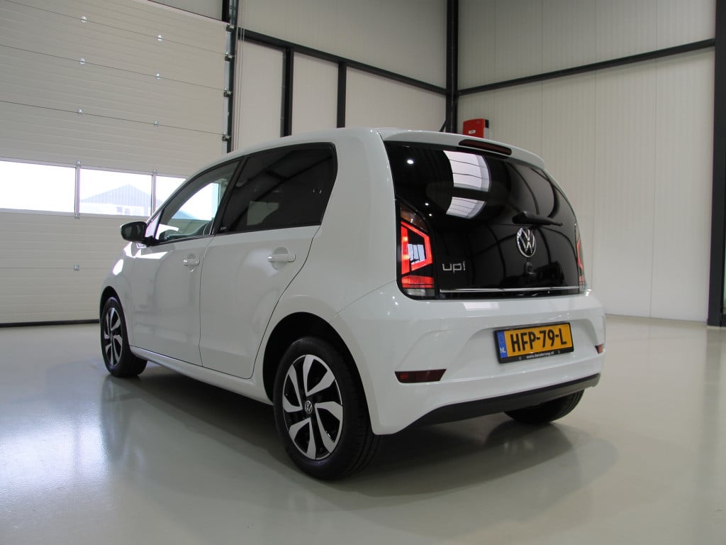 Volkswagen UP! 1.0 active 5drs. | private lease!
