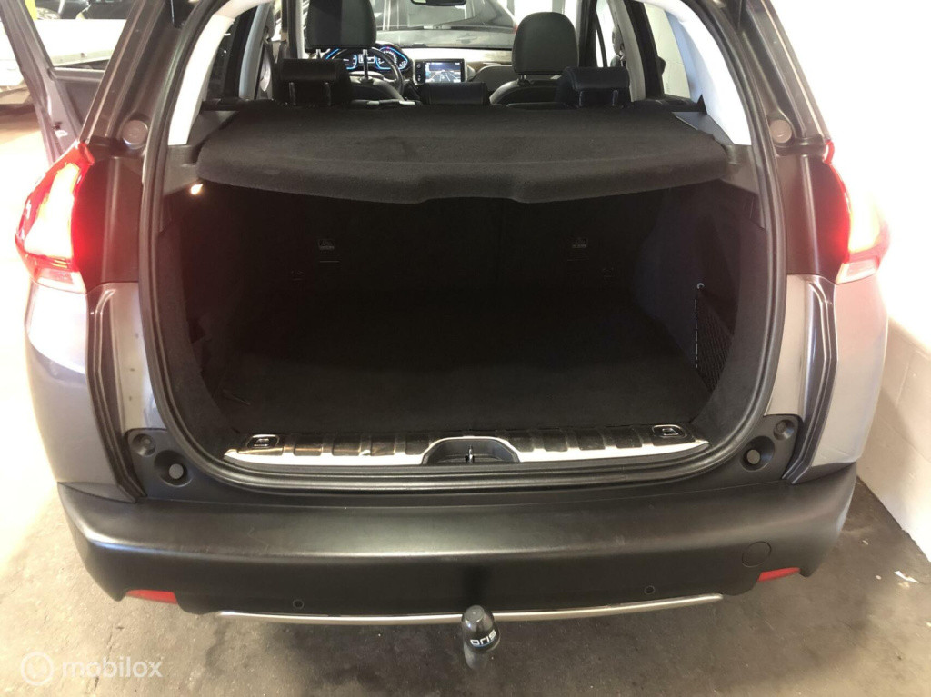 Peugeot 2008 1.2 puretech allure