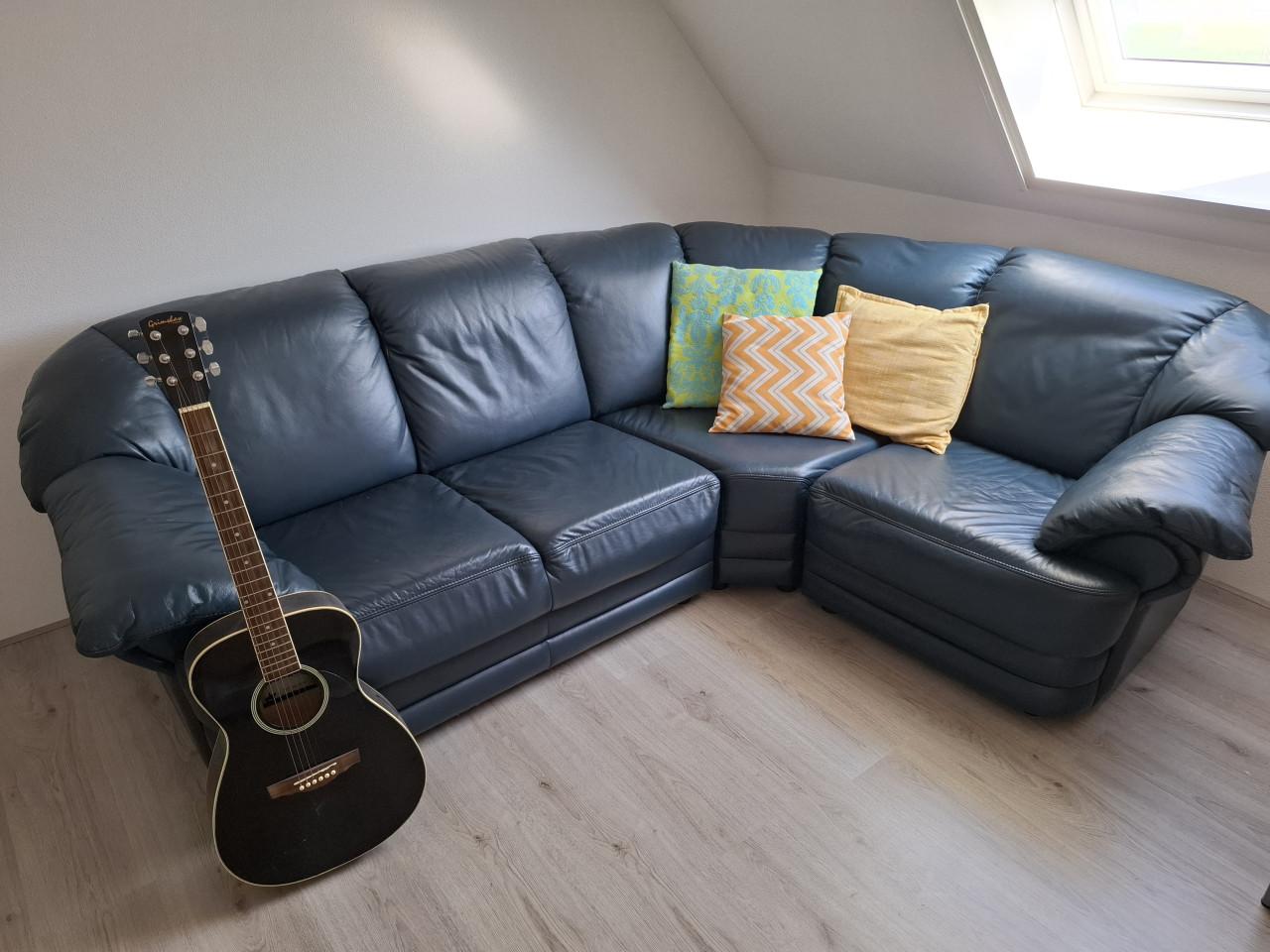 LEDER 4 OF 3 ZITS BANKSTEL (VERSTELBAAR RECHT OF HOEK)