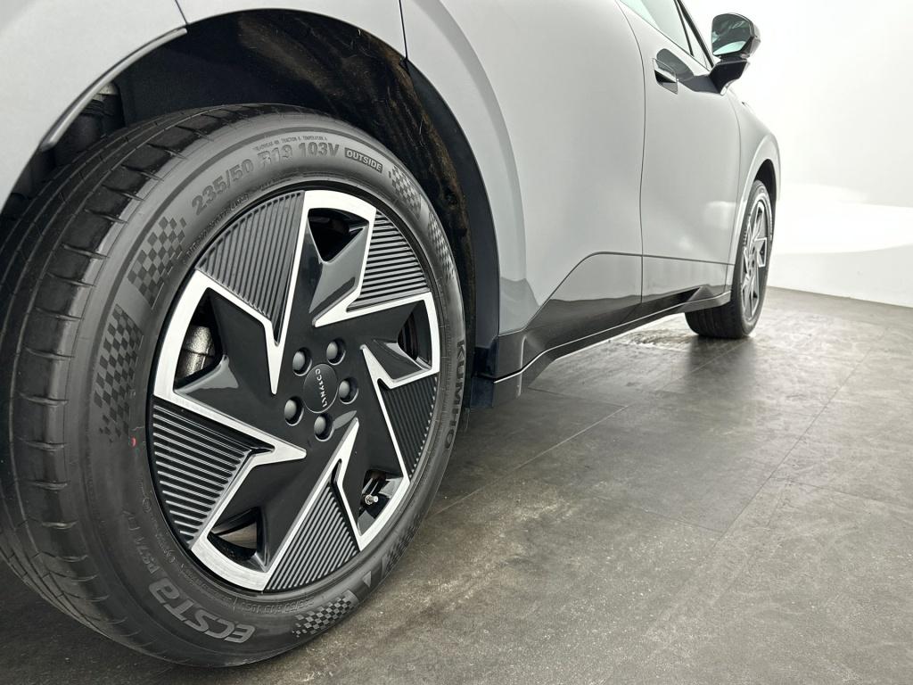 Lynk & Co 02 core 66kwh 272pk| 1600kg trekg| pano|adap.cruise| carplay | ac