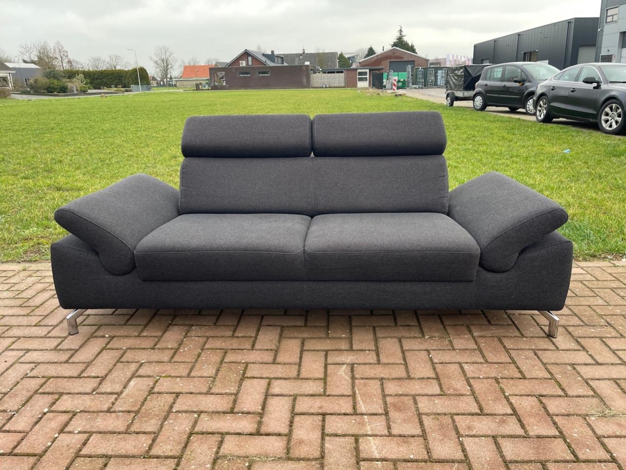GRATIS LEVERING HEEL NL Montel 3-zits Antraciet Bankstel + Hocker