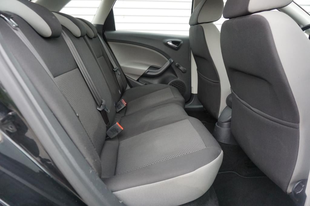 Seat Ibiza st 1.0 ecotsi style connect automaat -  airco / navi / cruise / 