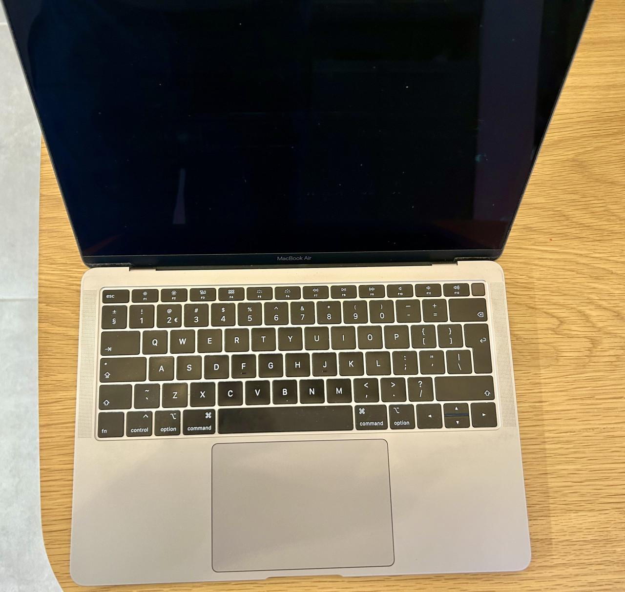 MacBook Air (Retina, 13-inch, 2018)