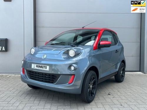 Aixam Minauto brommobiel chic