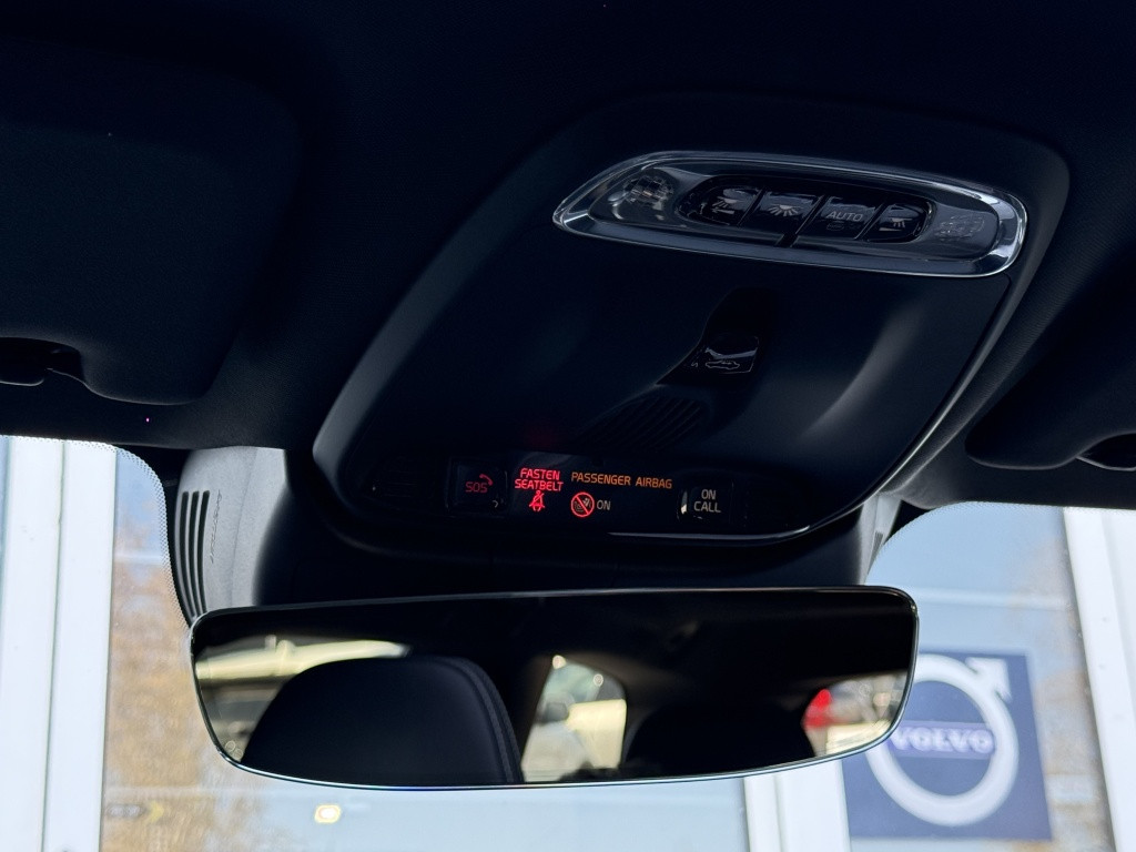 Volvo V60 t6 340pk recharge r-design| panodak| adap.cruise| h&ksound| came