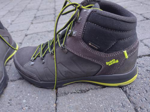 Hangwag bergschoenen maat 42