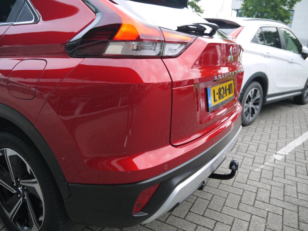 Mitsubishi Eclipse Cross 2.4 phev 188 pk awd first edition