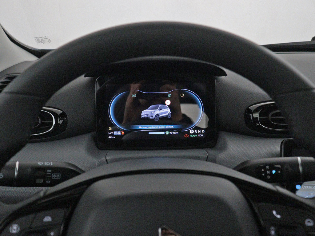 Leapmotor T03 design | rijklaar | adaptive cruise control | panoramadak | a