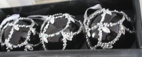 Set van 3 zwarte met zilverkleur werkje