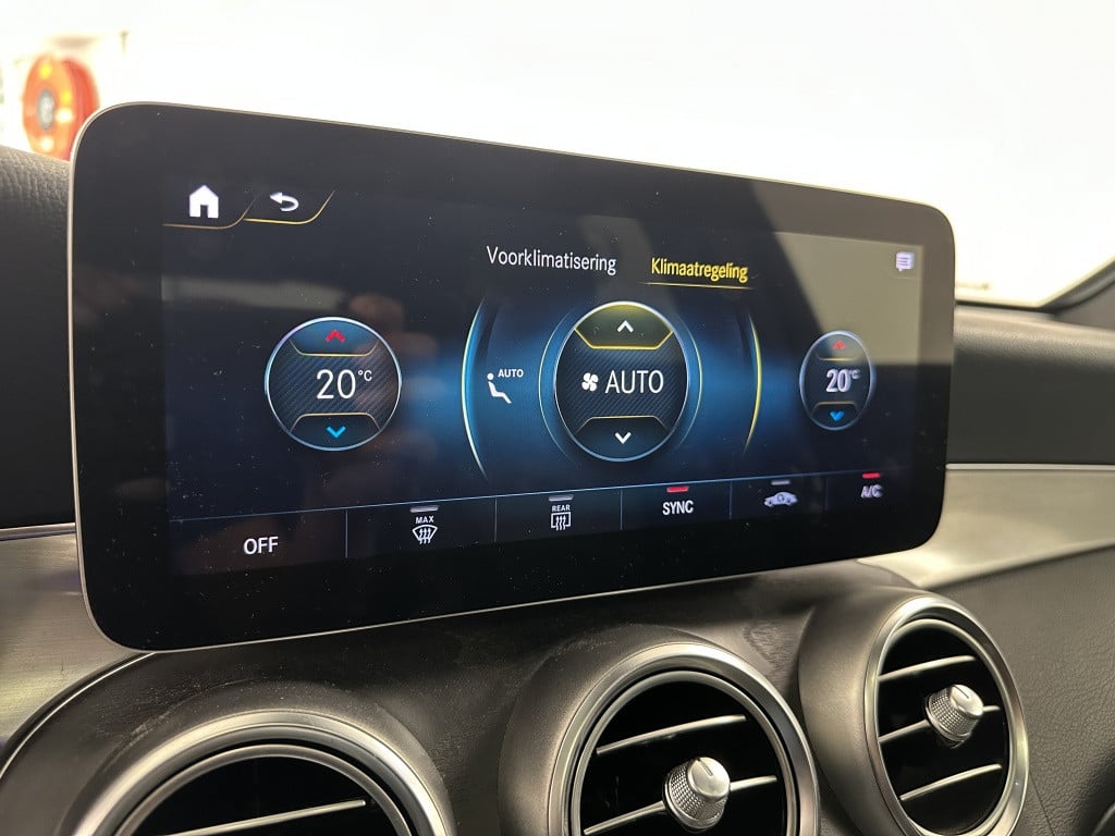 Mercedes-Benz Glc coupé 300e 4m. amg premium plus | airmatic | burmester | 