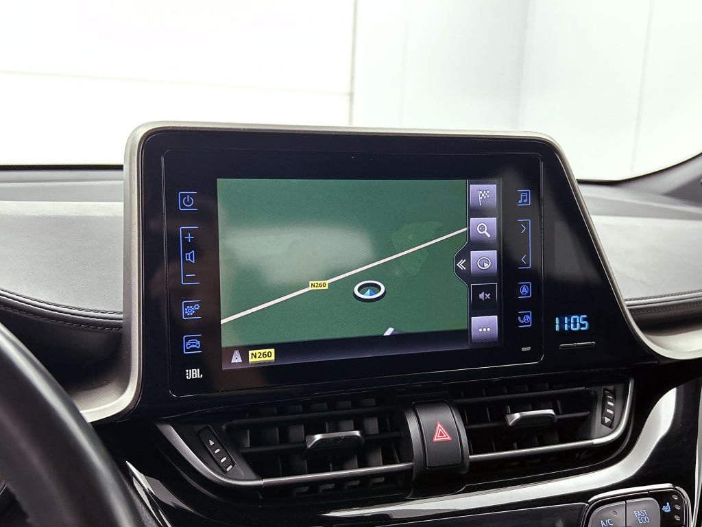 Toyota C-hr 1.8 hybrid style | trekhaak |