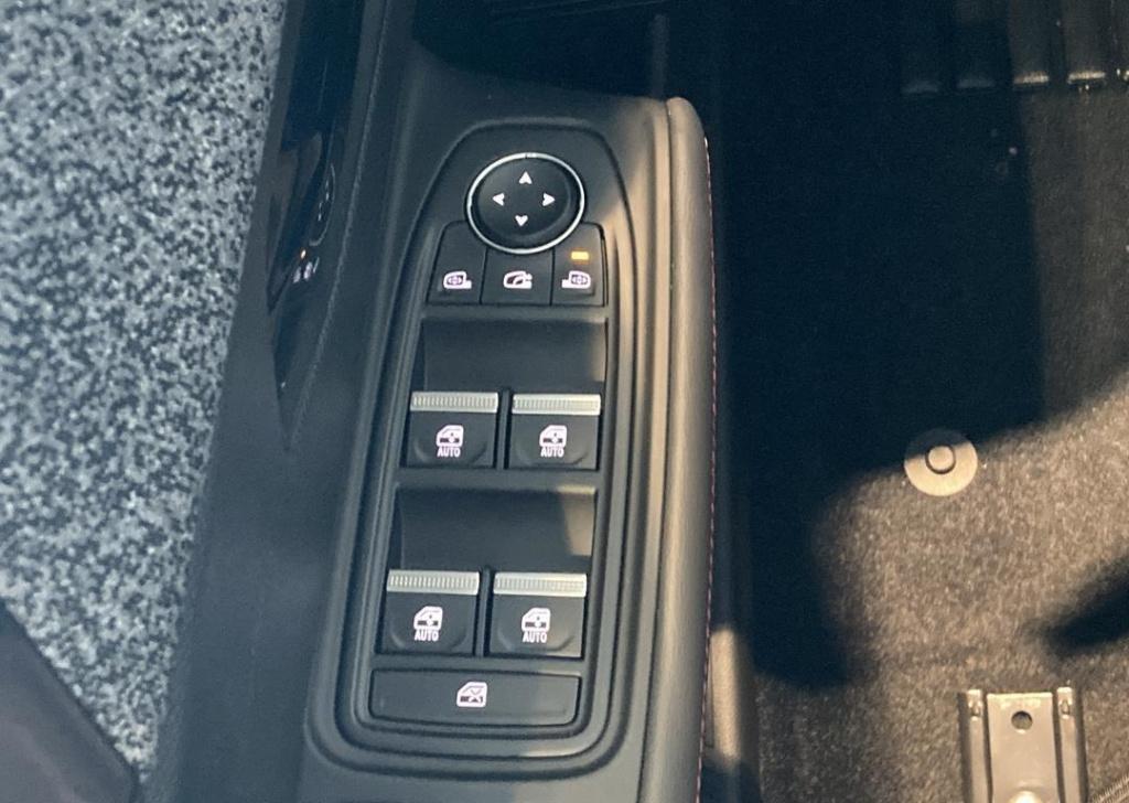 Renault Clio 1.8 hybrid 160 techno - pack winter / safety & parking