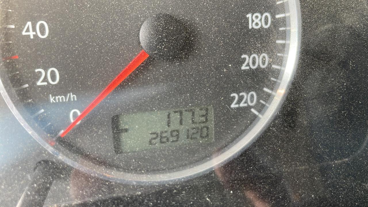 VW Transporter 2007 - 2,5l TDI/130pk - 277.500km