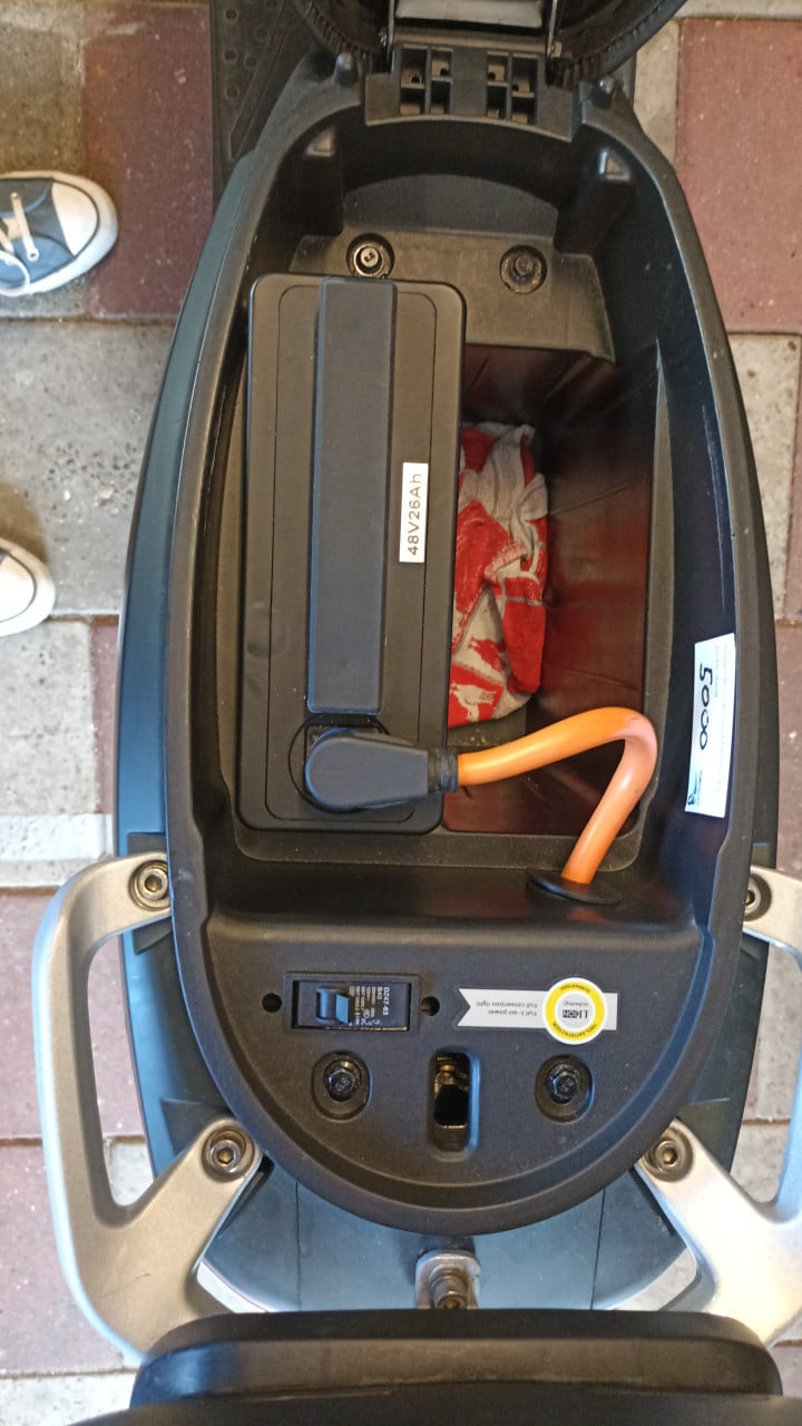 IVA E-GO S4  "gereserveerd " tot volgend weekend
