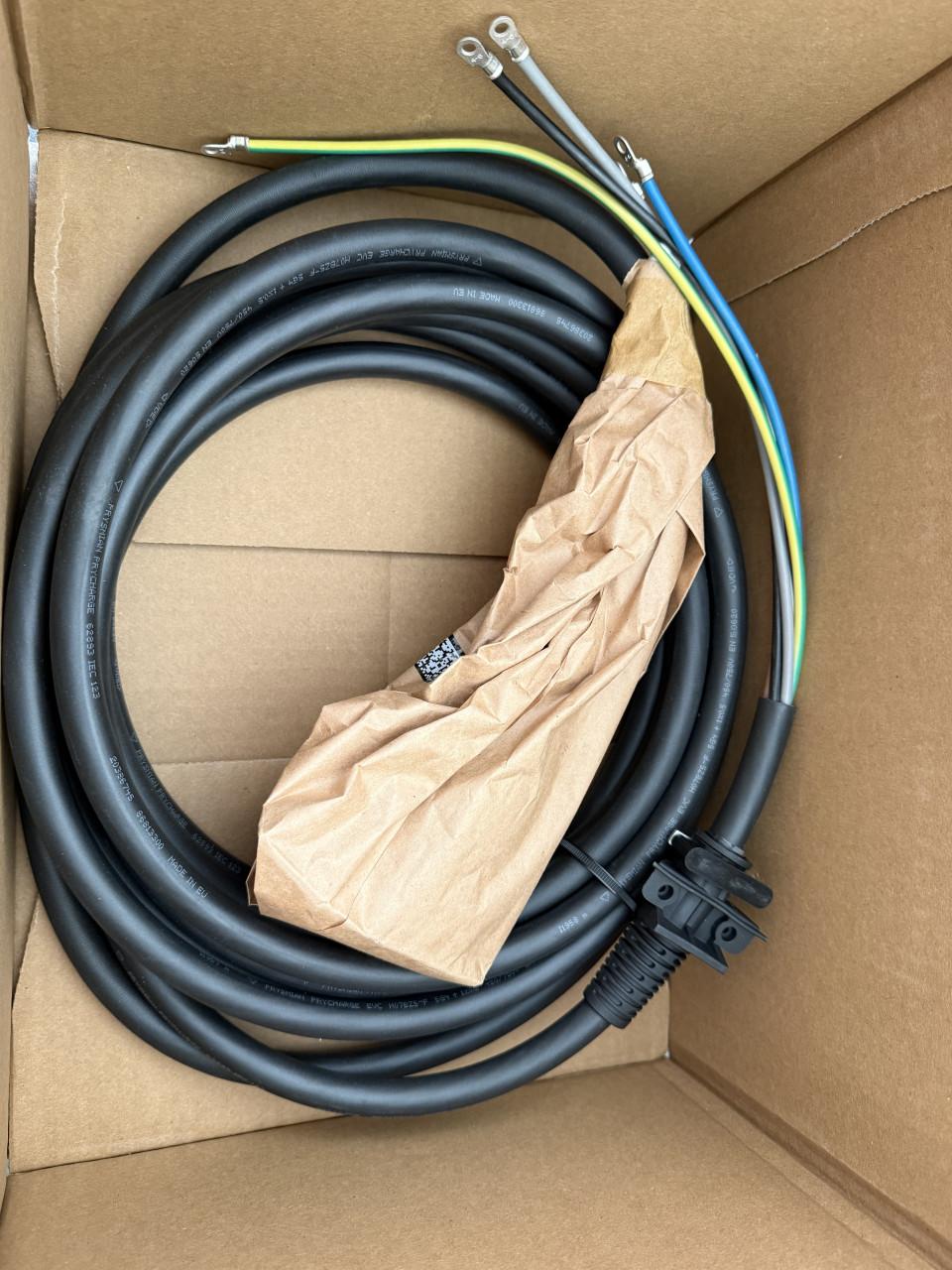 Peblar Home 11kW laadpaal met 7,5m vaste kabel