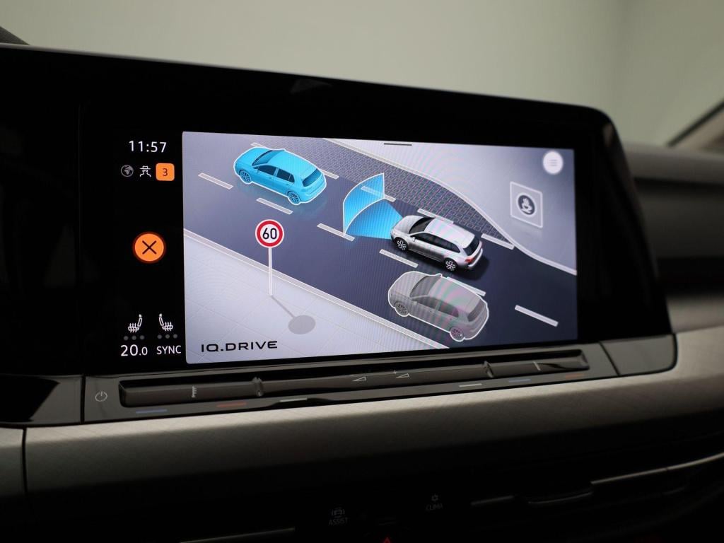 Volkswagen Golf variant viii 1.0 tsi 81kw life | navigatie | stoel/stuur ve