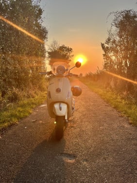 Vespa LXV