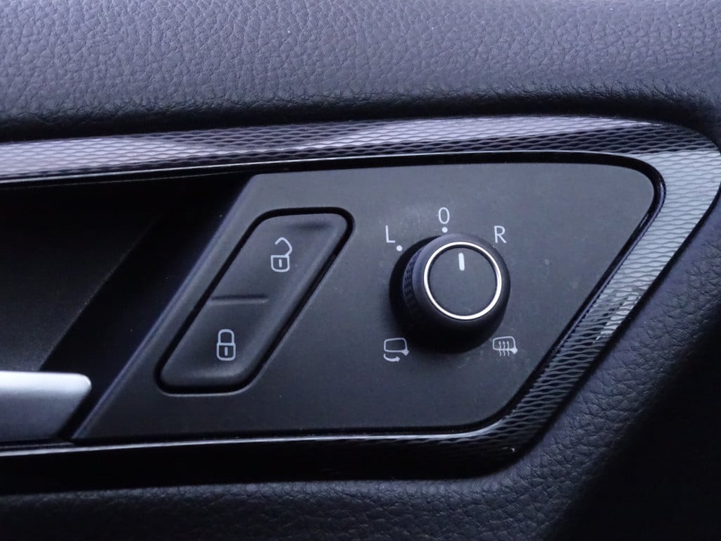 Volkswagen Golf 1.4 tsi gte executive pluspakket | adaptive cruise control 
