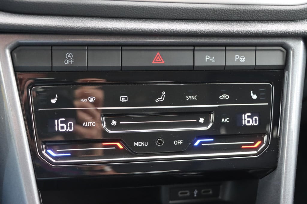 Volkswagen T-roc (gp) 1.5 tsi style 150pk dsg7