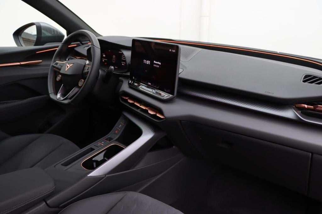 Cupra Terramar 1.5 tsi e-hybrid business 204pk dsg6