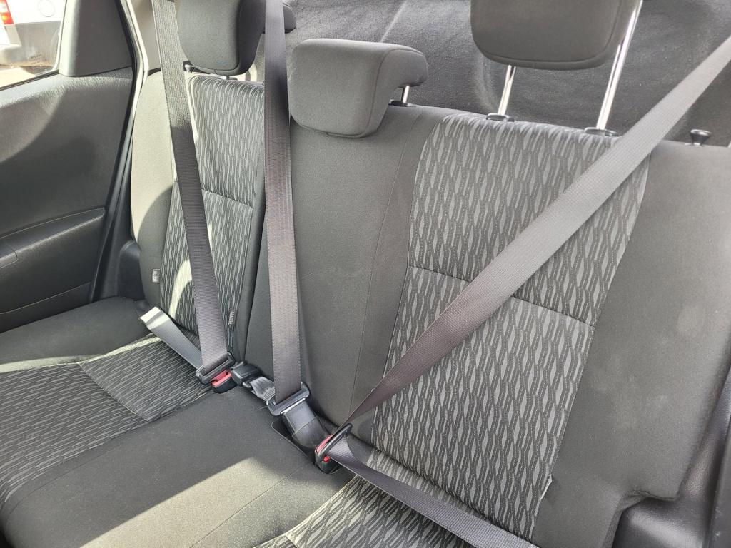 Toyota Yaris 1.3 vvt-i now