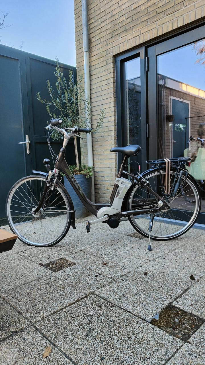 Electrische damesfiets, Gazelle