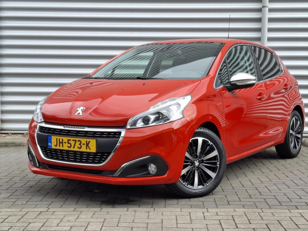 Peugeot 208 110 allure automaat eat6 nav/clima/camv