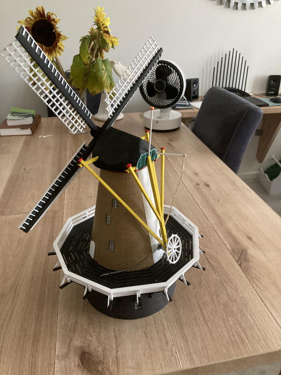 Model oranje molen