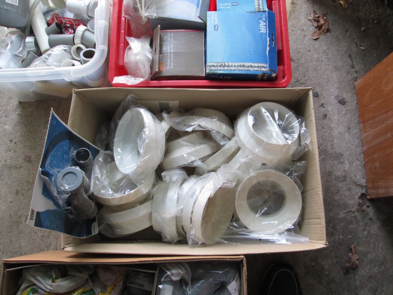 4 Dozen passtukjes water leiding enz  allemaal NIEUW