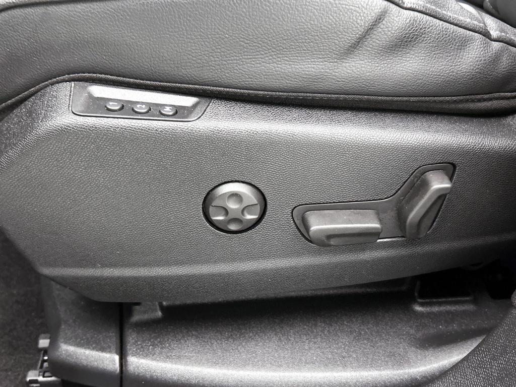 Ds Ds 7 crossback e-tense awd 300pk automaat rivoli | zwart leder | adaptie