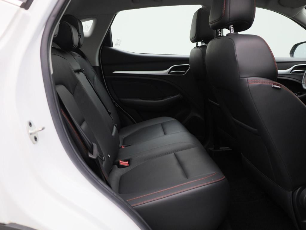 MG Zs Ev long range luxury 70 kwh | automaat | panoramadak | leder | naviga